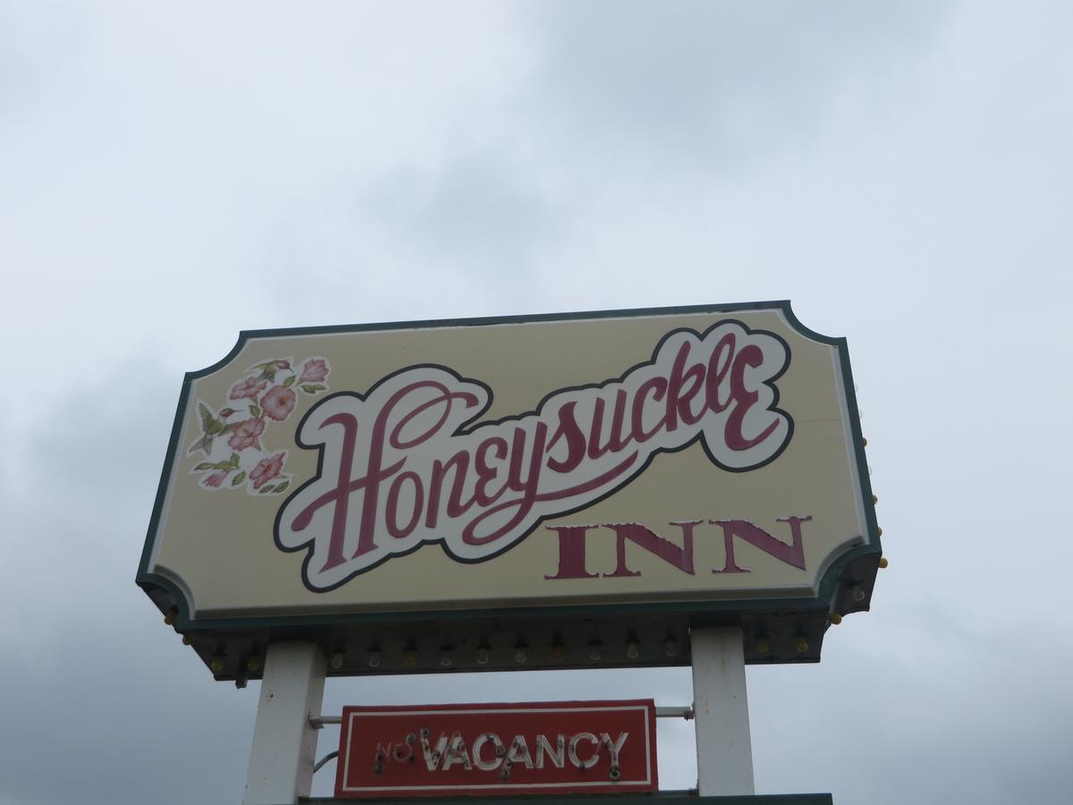 Honeysuckle Inn Mountain View Exterior photo